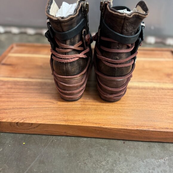 CRUE Freebird by Steven - Picture 5 of 7